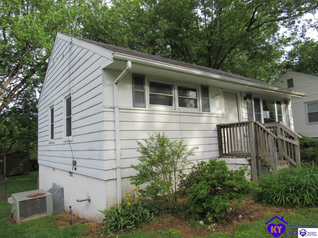 Listing Picture 504 Village Drive Elizabethtown, KY 42701 MLS HK10052588