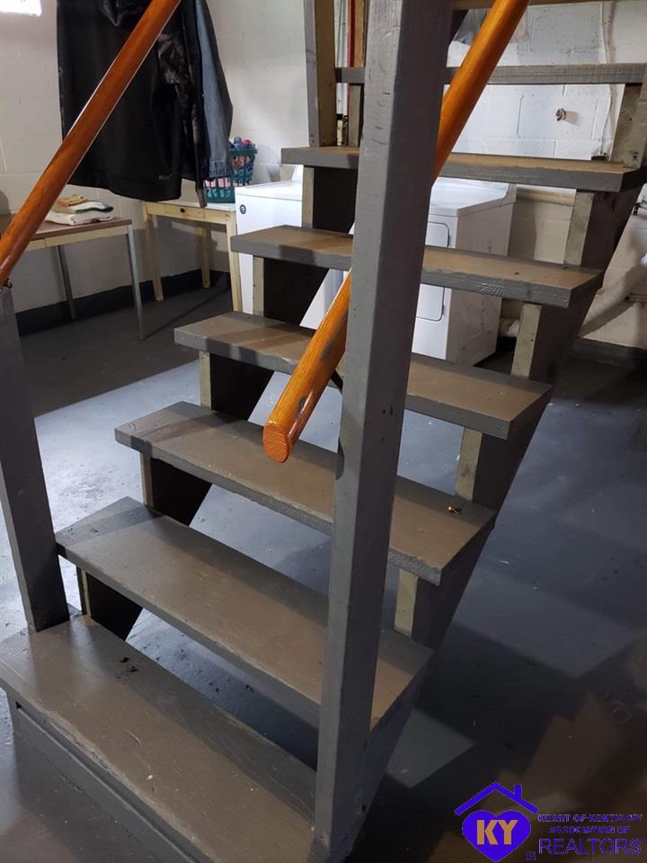 Listing Picture 506 N Depot Street Greensburg, KY 42743 MLS HK10052659