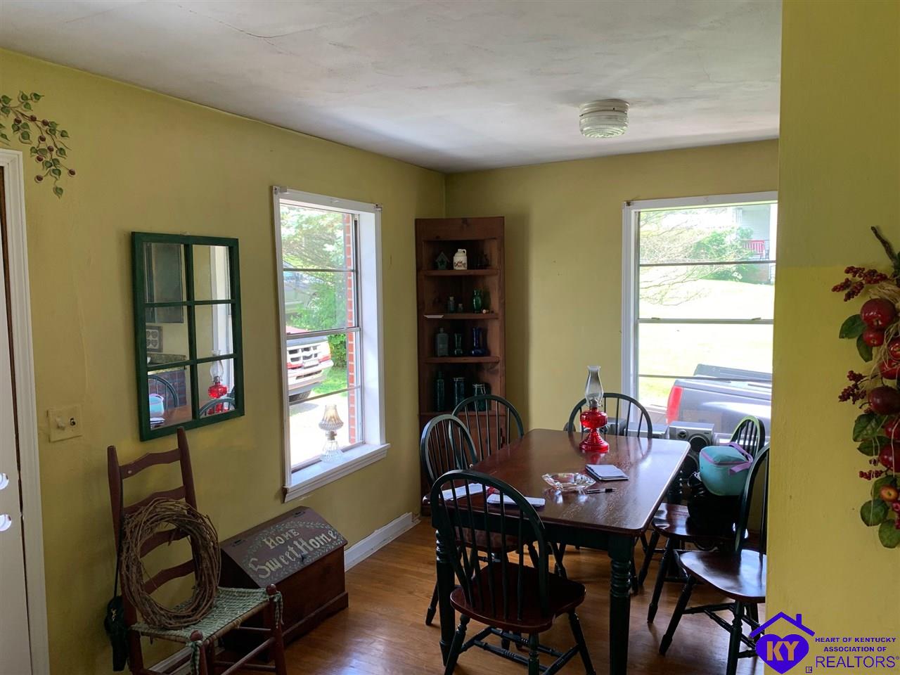 Listing Picture 506 N Depot Street Greensburg, KY 42743 MLS HK10052659