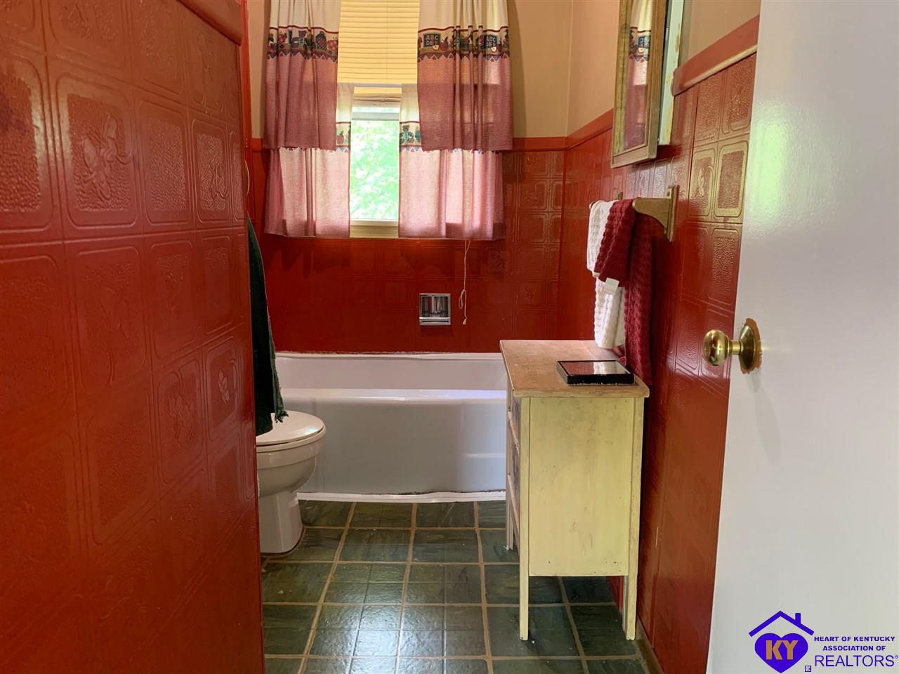 Listing Picture 506 N Depot Street Greensburg, KY 42743 MLS HK10052659