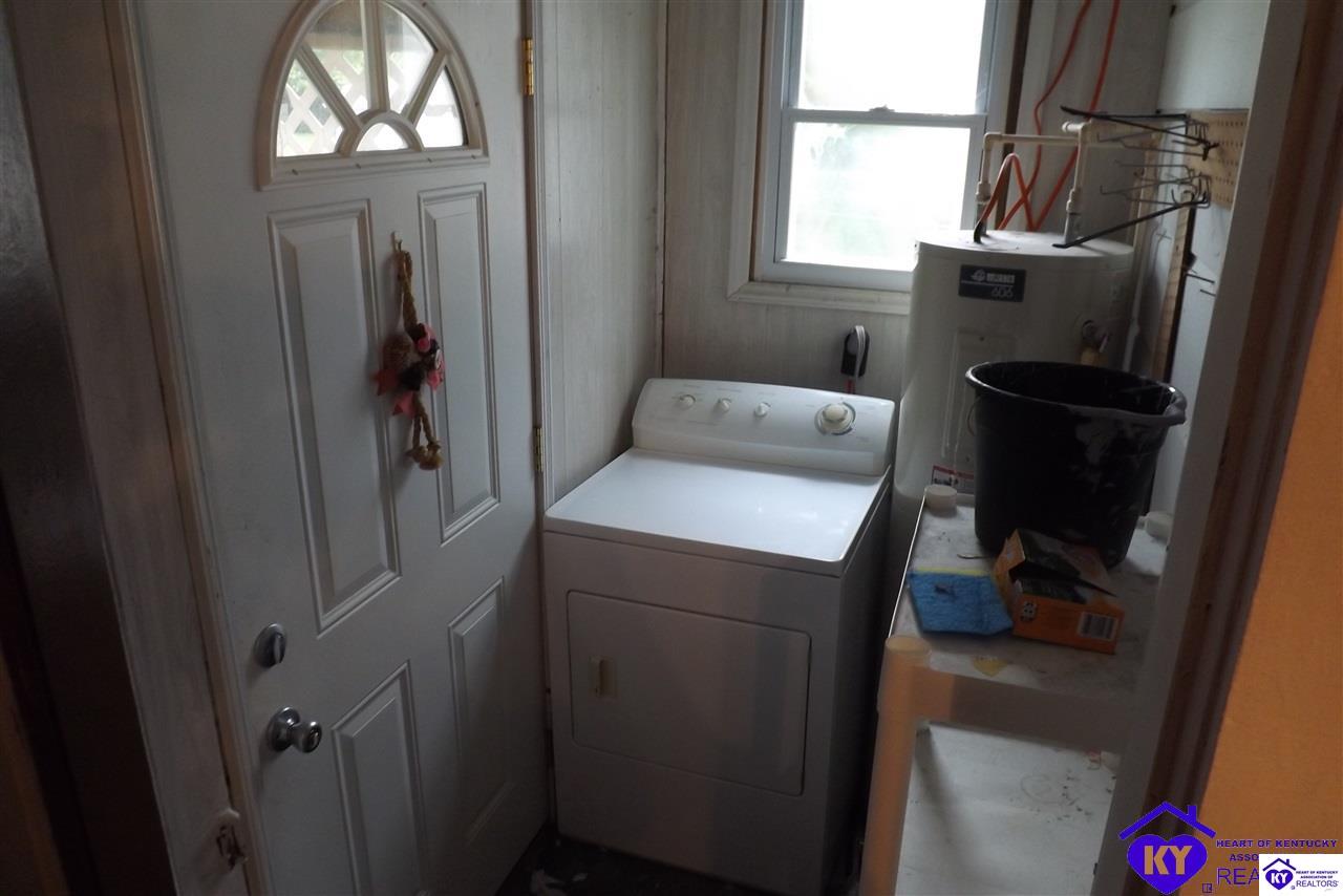 Listing Picture 214 E Walnut Campbellsville, KY 42718 MLS HK10052683