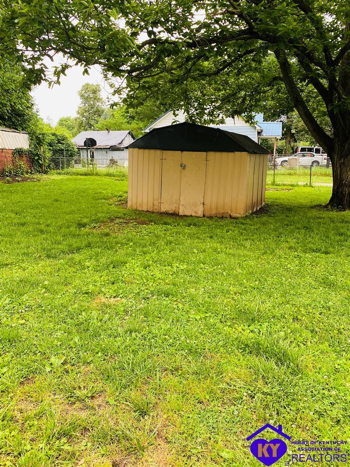 Listing Picture 101 Vertrees Court Elizabethtown, KY 42701 MLS HK10052642