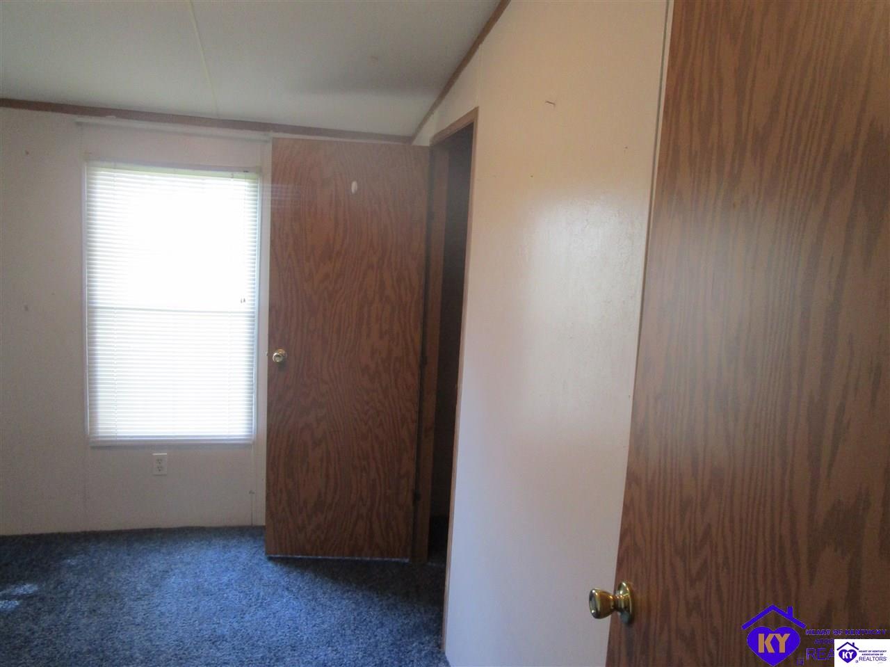 Listing Picture 303 S Meadow Drive Irvington, KY 40146 MLS HK10052861