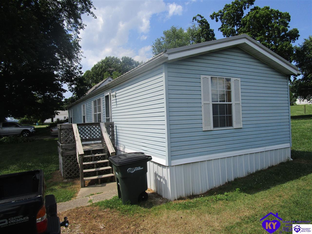 Listing Picture 303 S Meadow Drive Irvington, KY 40146 MLS HK10052861