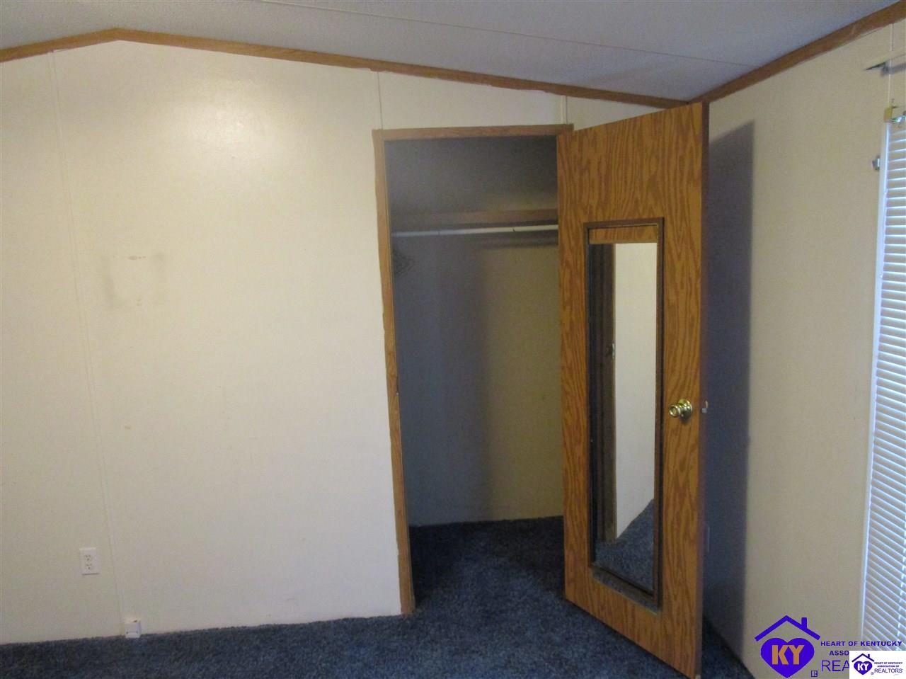 Listing Picture 303 S Meadow Drive Irvington, KY 40146 MLS HK10052861