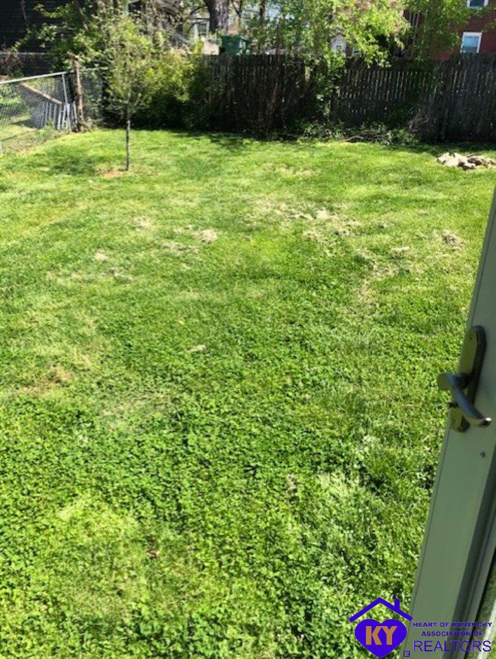 Listing Picture 229 Henry Street Elizabethtown, KY 42701 MLS HK10052923