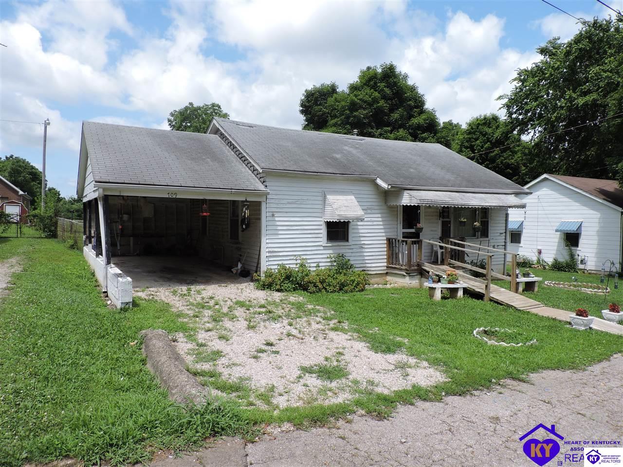 Listing Picture 109 W Walnut Street Irvington, KY 40146 MLS HK10052943