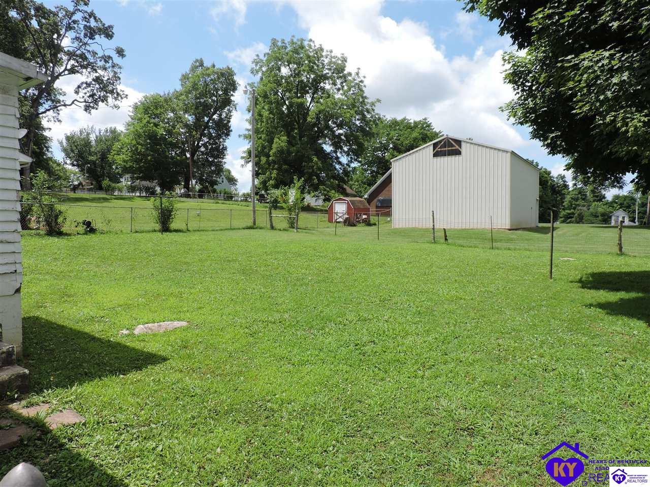 Listing Picture 109 W Walnut Street Irvington, KY 40146 MLS HK10052943