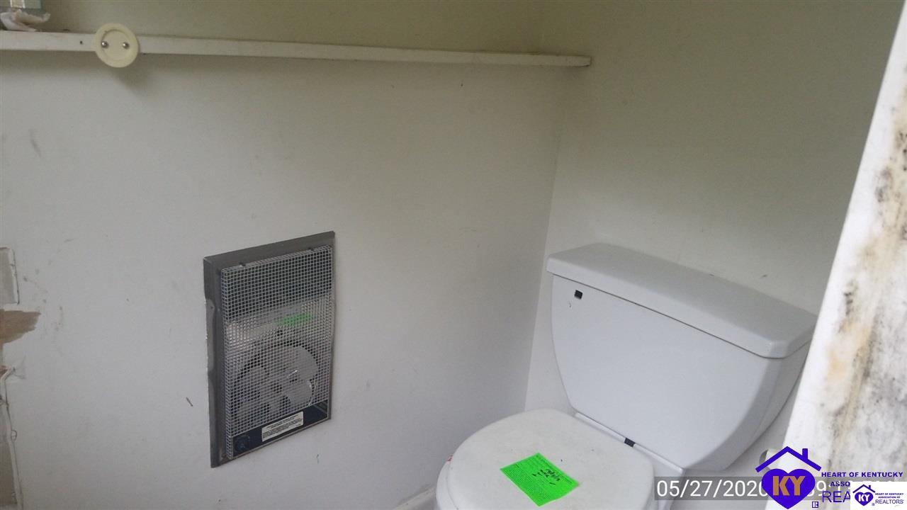 Listing Picture 4586 Speck Ridge Road Elk Horn, KY 42733 MLS HK10053087