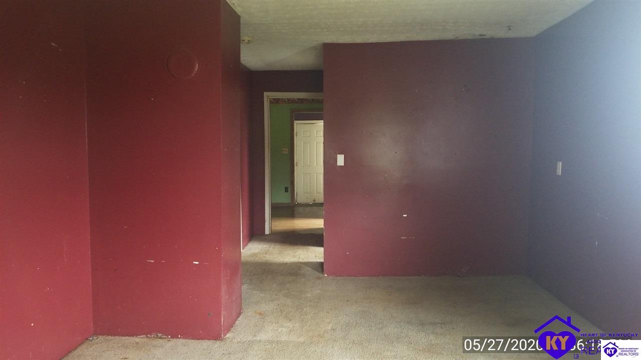 Listing Picture 4586 Speck Ridge Road Elk Horn, KY 42733 MLS HK10053087