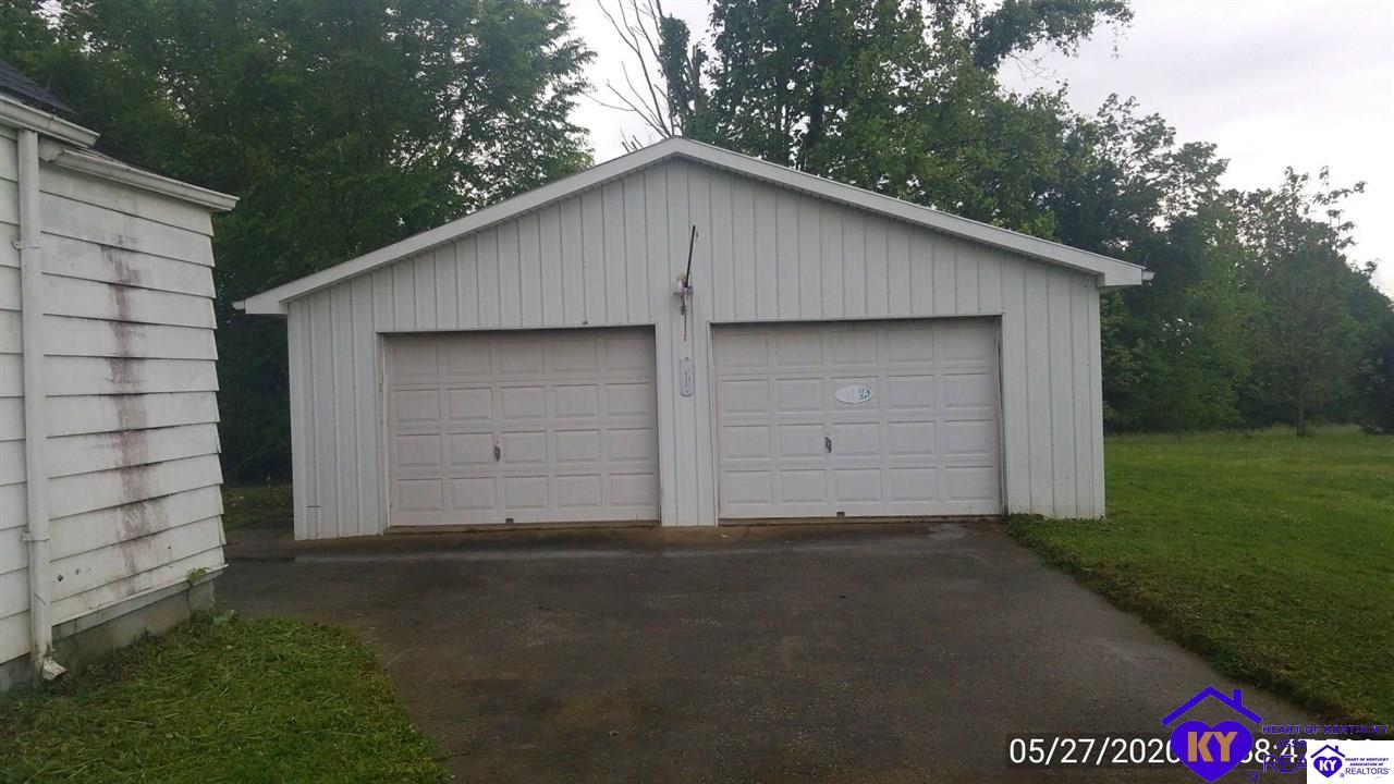 Listing Picture 4586 Speck Ridge Road Elk Horn, KY 42733 MLS HK10053087