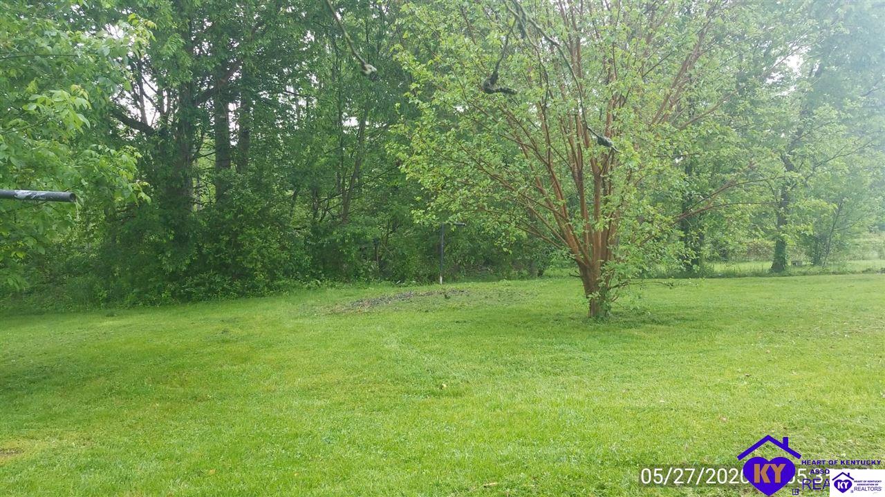 Listing Picture 4586 Speck Ridge Road Elk Horn, KY 42733 MLS HK10053087