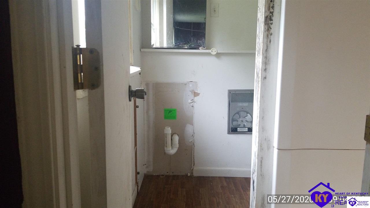 Listing Picture 4586 Speck Ridge Road Elk Horn, KY 42733 MLS HK10053087