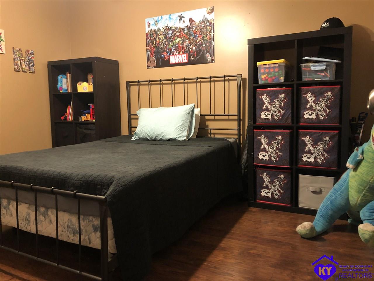 Listing Picture 101 W Locust Street Greensburg, KY 42743 MLS HK10054550