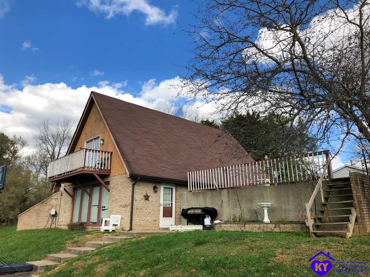 Listing Picture 101 W Locust Street Greensburg, KY 42743 MLS HK10054550