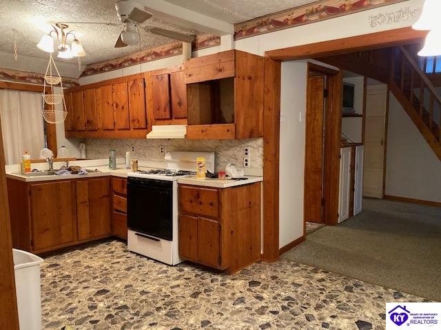 Listing Picture 122 Lawrence Lane McDaniels, KY 40152 MLS HK10050737