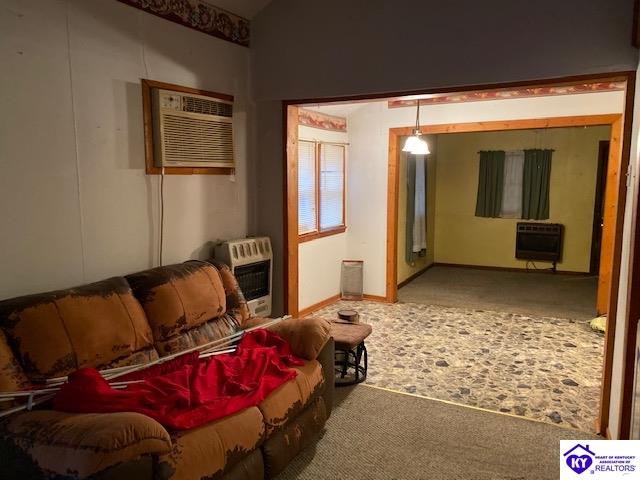 Listing Picture 122 Lawrence Lane McDaniels, KY 40152 MLS HK10050737