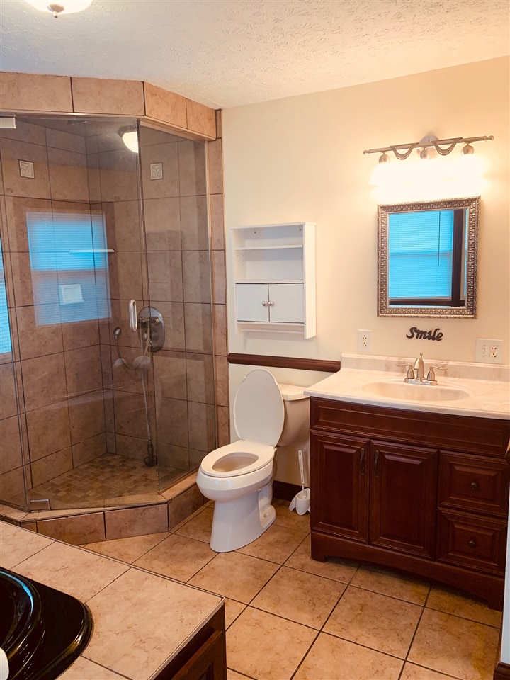 Listing Picture 131 Snow Lane Campbellsville, KY 42718 MLS HK10050907