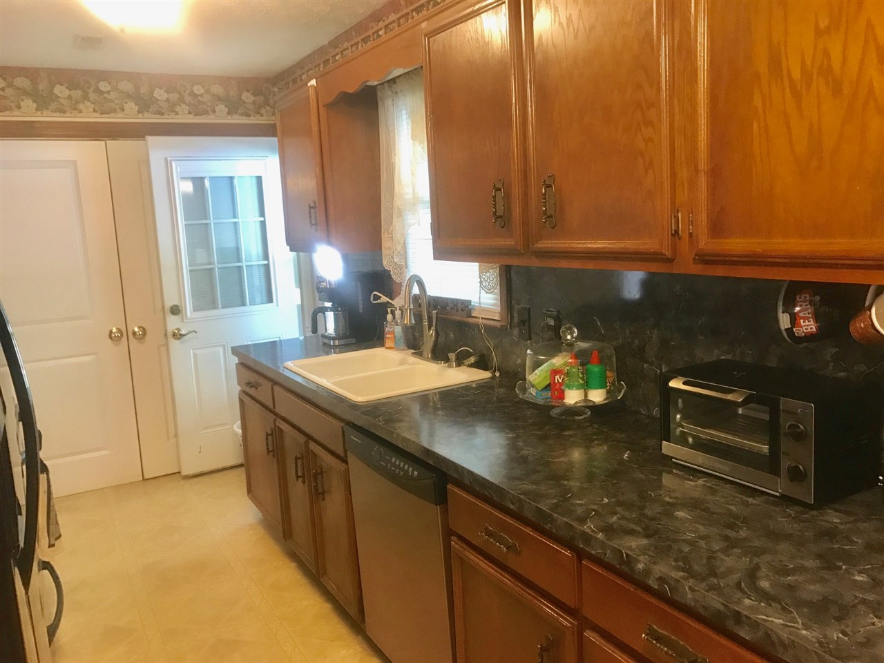 Listing Picture 131 Snow Lane Campbellsville, KY 42718 MLS HK10050907