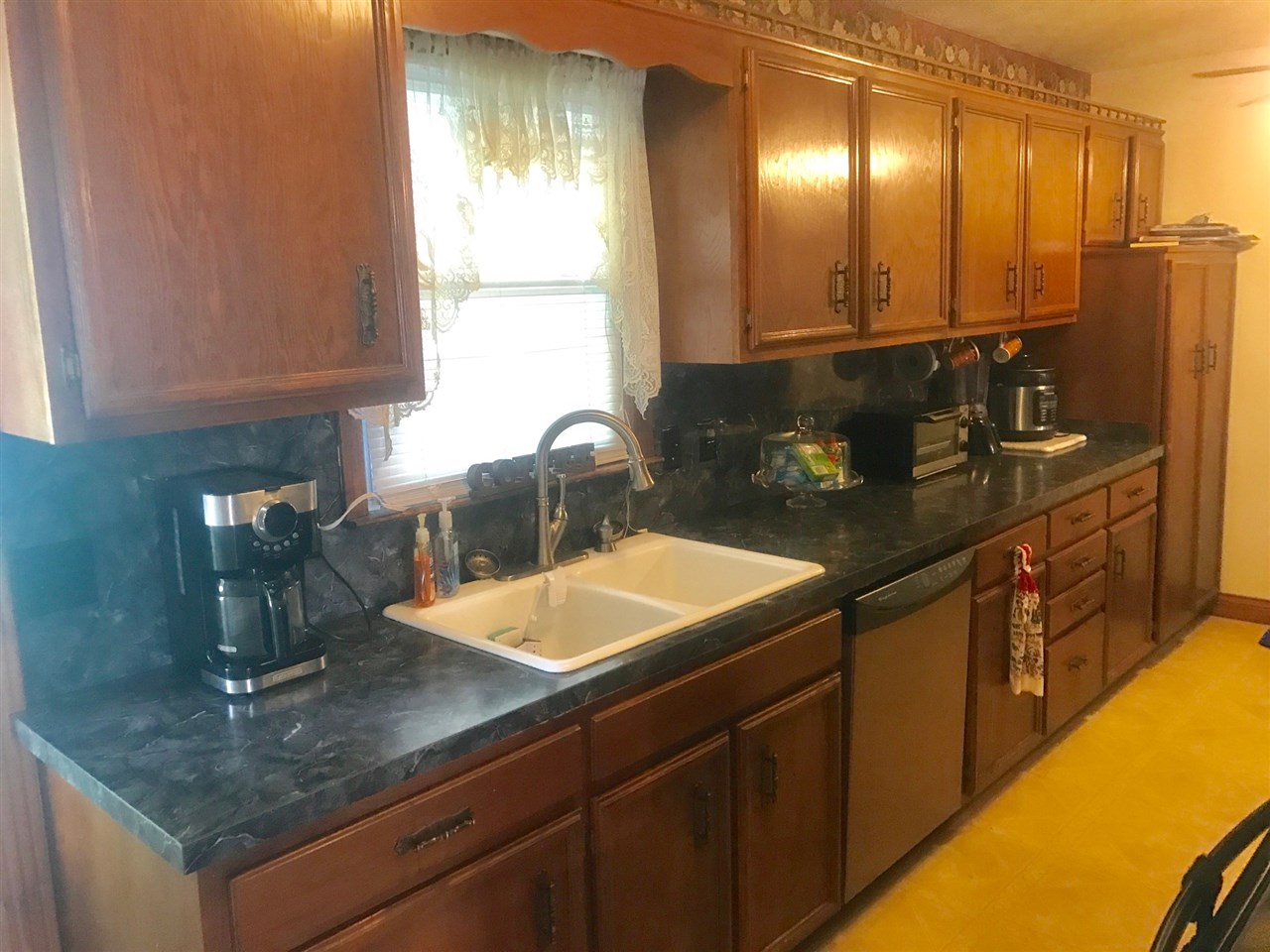 Listing Picture 131 Snow Lane Campbellsville, KY 42718 MLS HK10050907