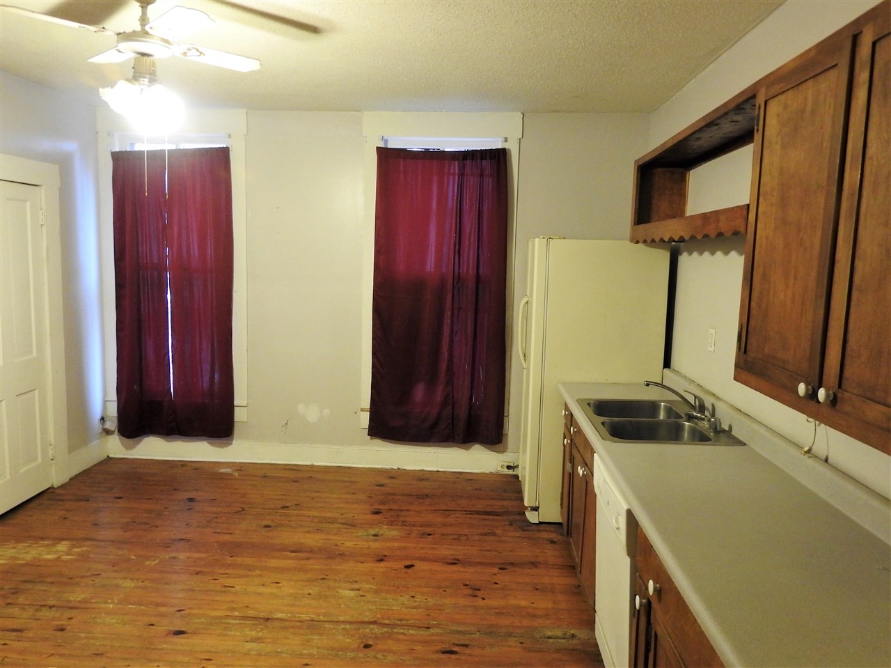 Listing Picture 501 Central Avenue Elizabethtown, KY 42701 MLS HK10050916