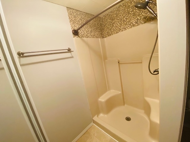 Listing Picture 305 Woods Road Elizabethtown, KY 42701 MLS HK10051284