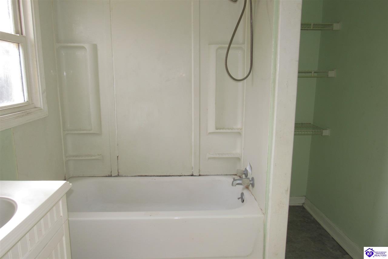 Listing Picture 300 M Cain Road Brandenburg, KY 40108 MLS HK10051317