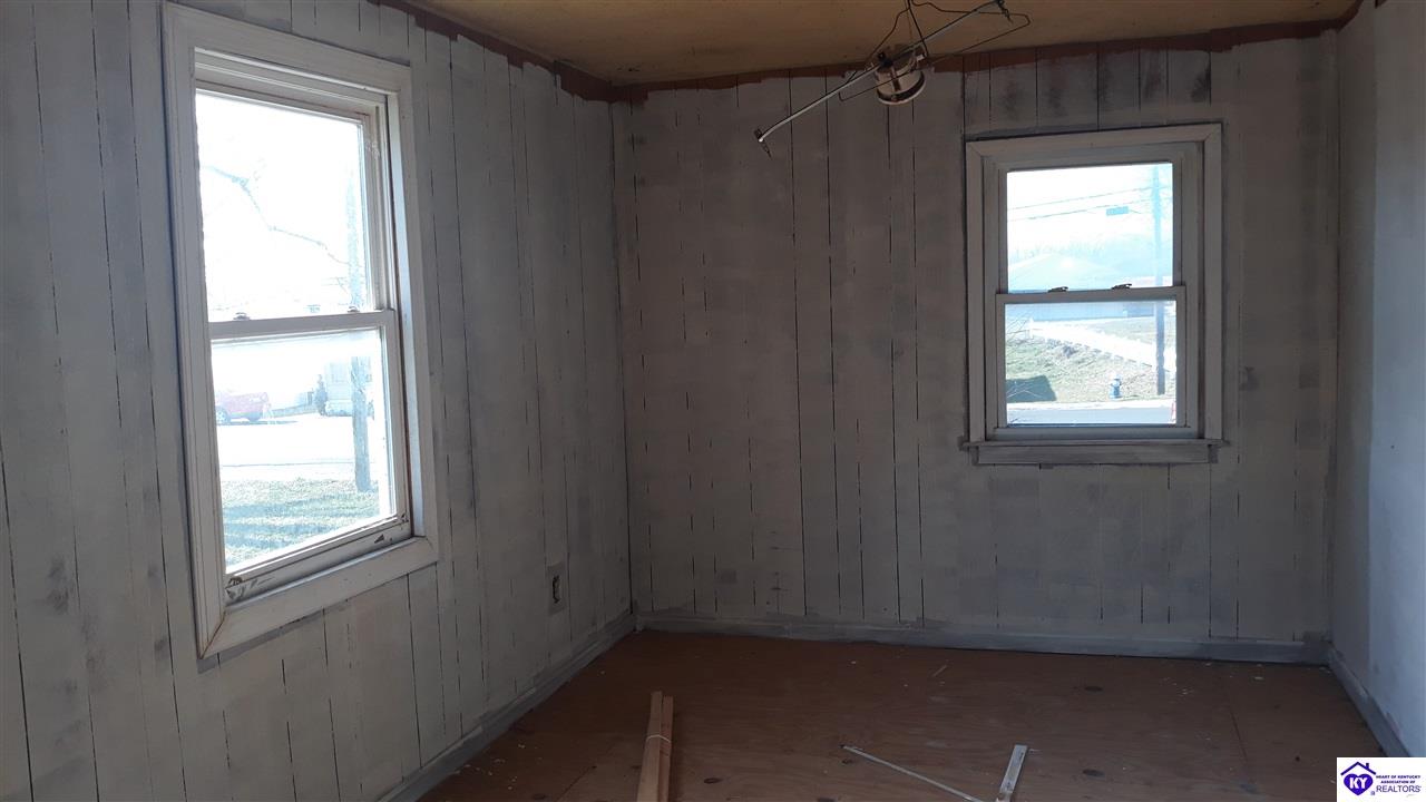 Listing Picture 815 Hawkins Drive Elizabethtown, KY 42701 MLS HK10051251