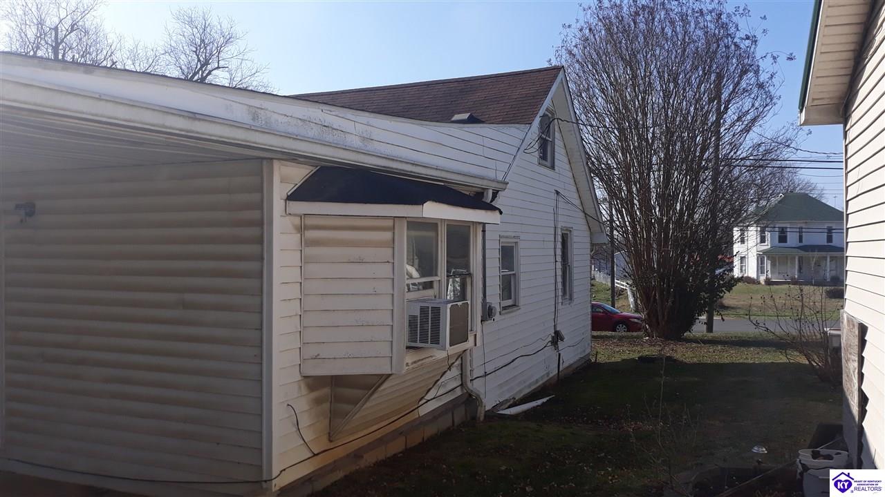 Listing Picture 815 Hawkins Drive Elizabethtown, KY 42701 MLS HK10051251