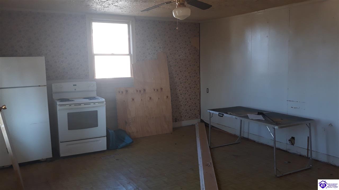 Listing Picture 815 Hawkins Drive Elizabethtown, KY 42701 MLS HK10051251