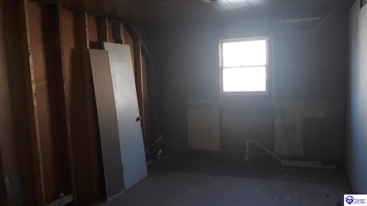 Listing Picture 815 Hawkins Drive Elizabethtown, KY 42701 MLS HK10051251