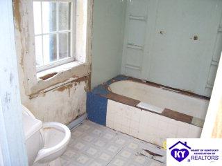 Listing Picture 502 O'Riley Street Leitchfield, KY 42754 MLS HK9991602