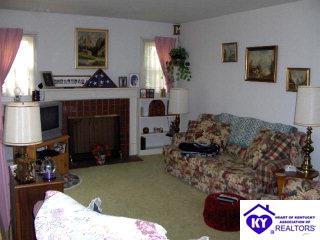 Listing Picture 218 E Maple Avenue Irvington, KY 40146 MLS HK9991321