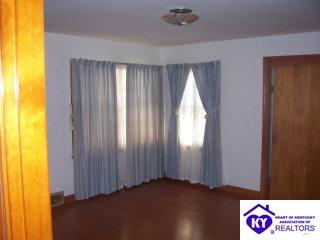 Listing Picture 120 Underwood Avenue Hodgenville, KY 42748 MLS HK9993091