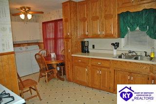 Listing Picture 224 Forresta Court Hodgenville, KY 42748 MLS HK9993733