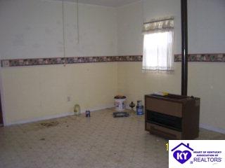 Listing Picture 89 Church Street Canmer, KY 42722 MLS HK9994028