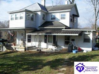 Listing Picture 312 E Columbia Avenue Greensburg, KY 42743 MLS HK9994198