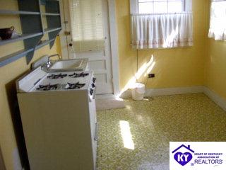 Listing Picture 312 E Columbia Avenue Greensburg, KY 42743 MLS HK9994198