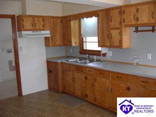 Listing Picture 312 E Columbia Avenue Greensburg, KY 42743 MLS HK9994198