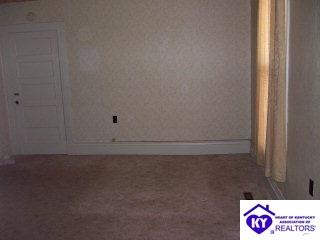 Listing Picture 312 E Columbia Avenue Greensburg, KY 42743 MLS HK9994198