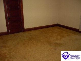 Listing Picture 312 E Columbia Avenue Greensburg, KY 42743 MLS HK9994198