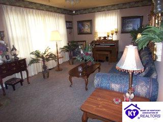 Listing Picture 33 Masters Street Elizabethtown, KY 42701 MLS HK9994523