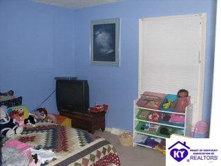 Listing Picture 314 Elmhurst Avenue Vine Grove, KY 40175 MLS HK9994279