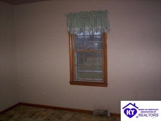 Listing Picture 526 New Street Radcliff, KY 40160 MLS HK9994772