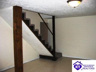 Listing Picture 704 Brian Court Radcliff, KY 40160 MLS HK9994377