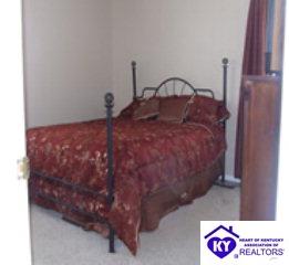 Listing Picture 505 Stanford Drive Elizabethtown, KY 42701 MLS HK9994932