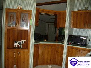 Listing Picture 261 Sixth Avenue Shepherdsville, KY 40165 MLS HK9994820