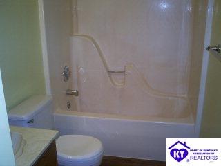 Listing Picture 235 Larch Street Bardstown, KY 40004 MLS HK9995662