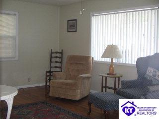 Listing Picture 526 Balmoral Road Elizabethtown, KY 42701 MLS HK9995135