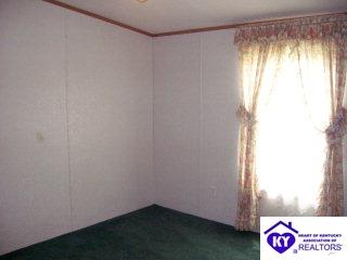 Listing Picture 86 Warren Court Vine Grove, KY 40175 MLS HK9995962